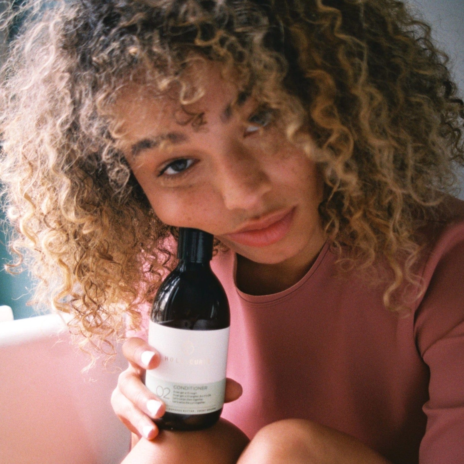 Conditioner 02 - Hydrating Conditioner For Curly Hair