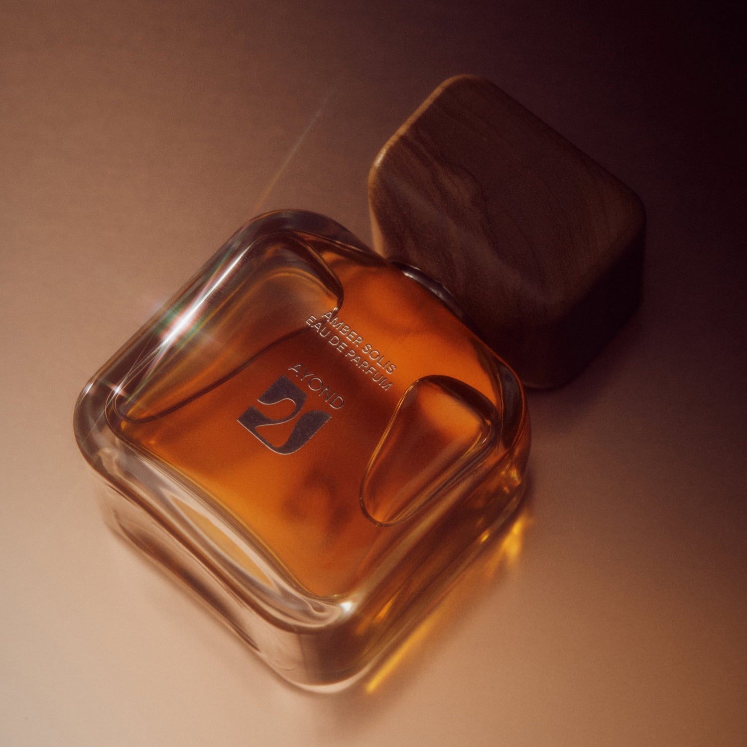 Amber Solis Eau de Parfum